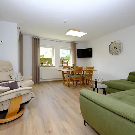 Ferienwohnung Regina Apartment *